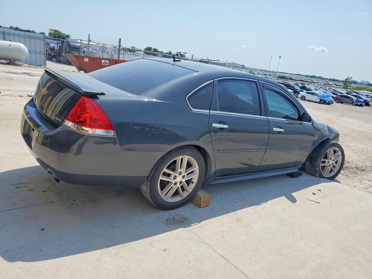 2016 Chevrolet Impala Limited Ltz - zdjęcie 3