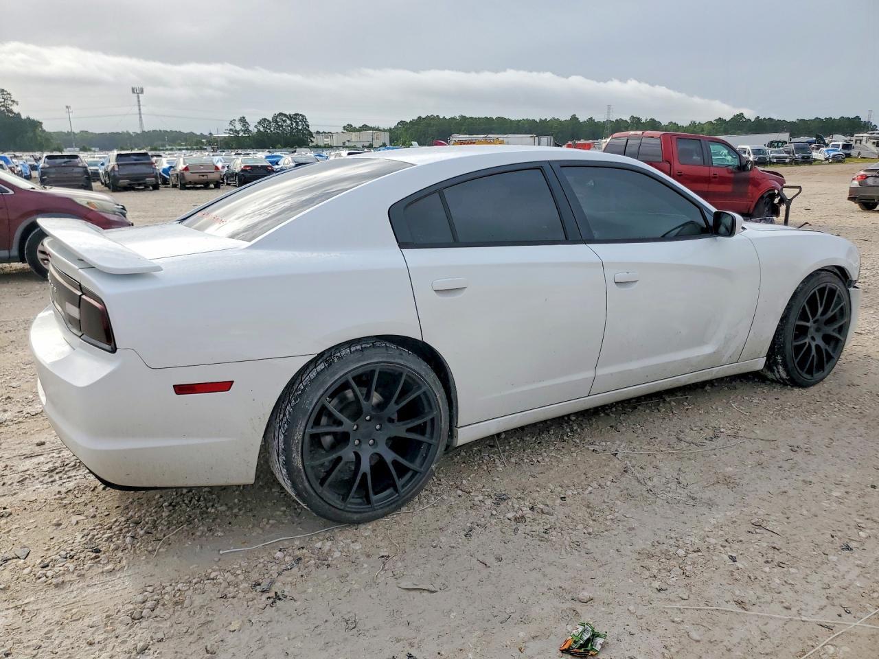 2014 Dodge Charger Se - zdjęcie 3