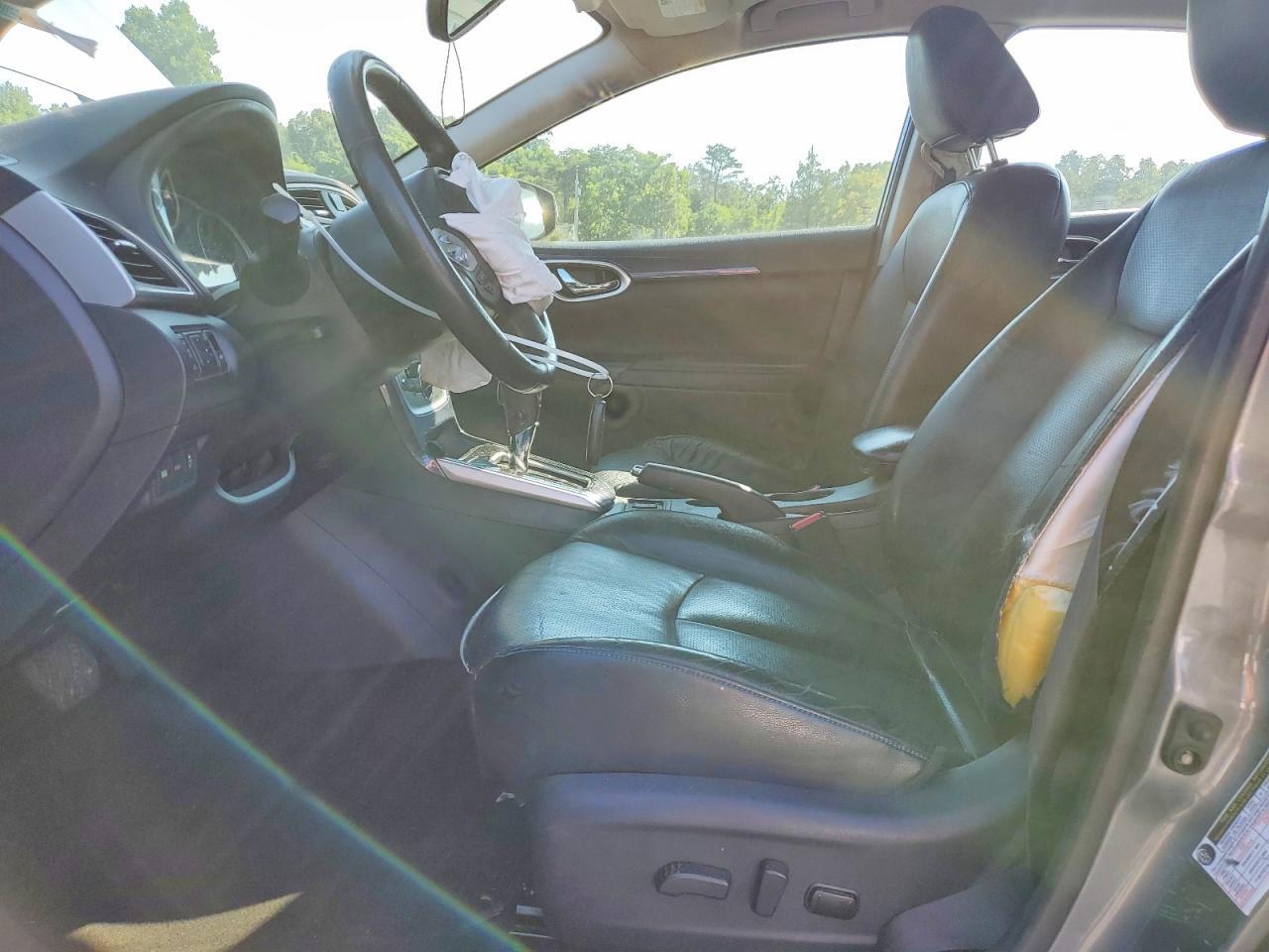 2018 Nissan Sentra - zdjęcie 7