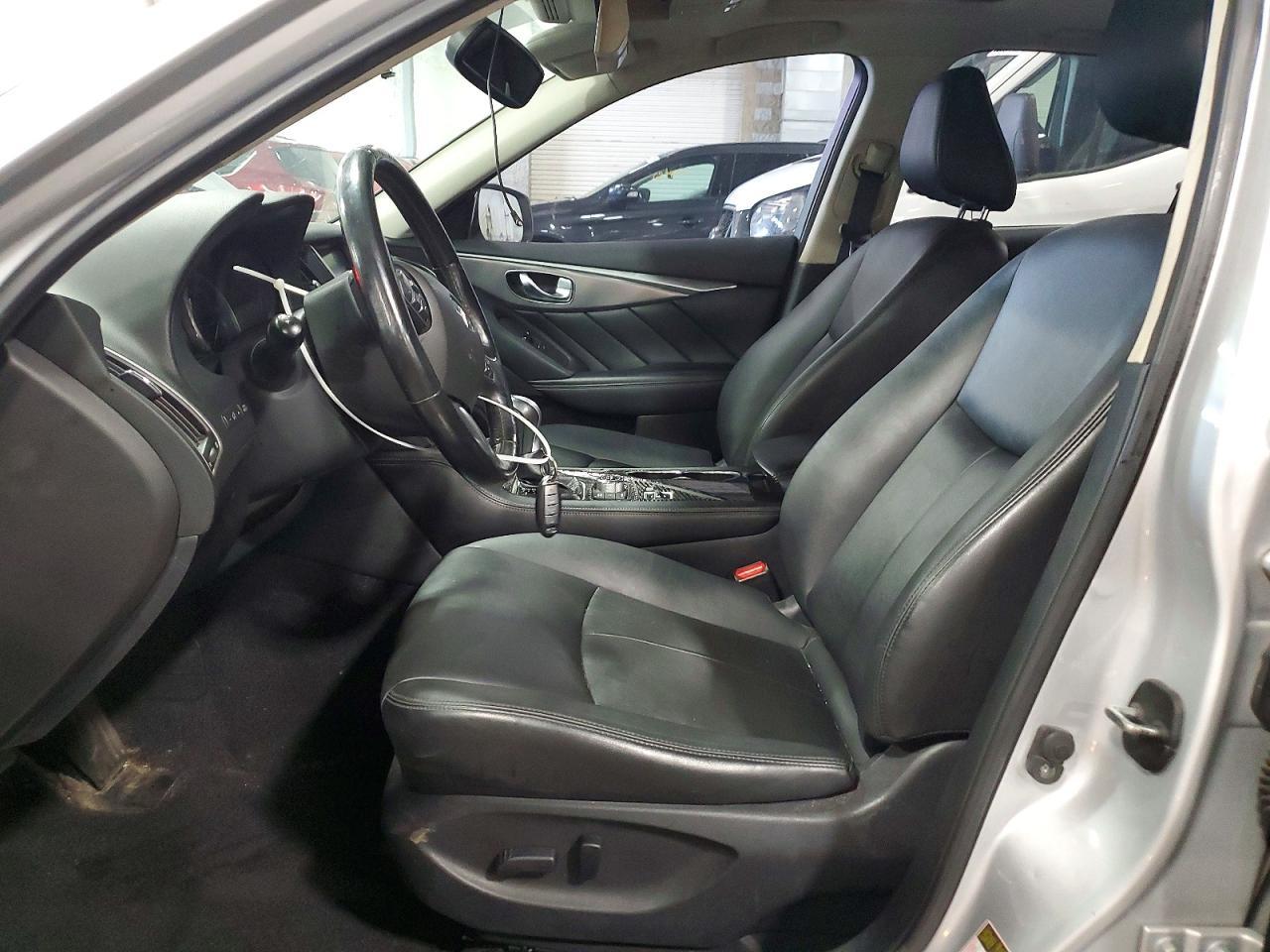 2015 Infiniti Q50 Premium - zdjęcie 7
