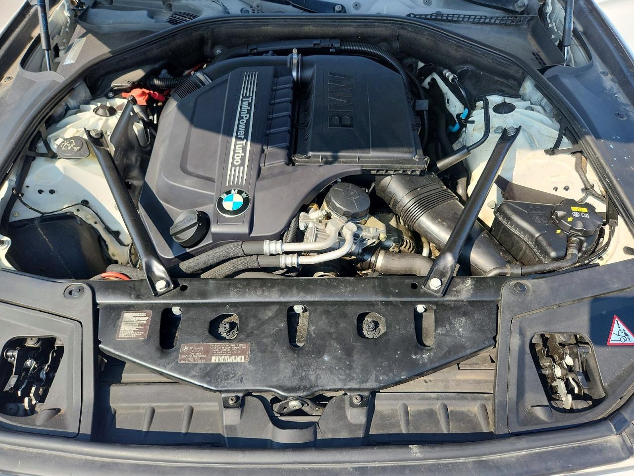 2015 BMW 535 I - zdjęcie 11