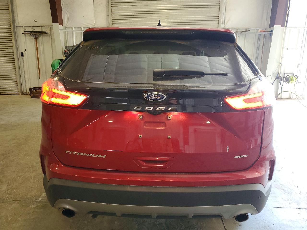 2024 Ford Edge Titanium - zdjęcie 6