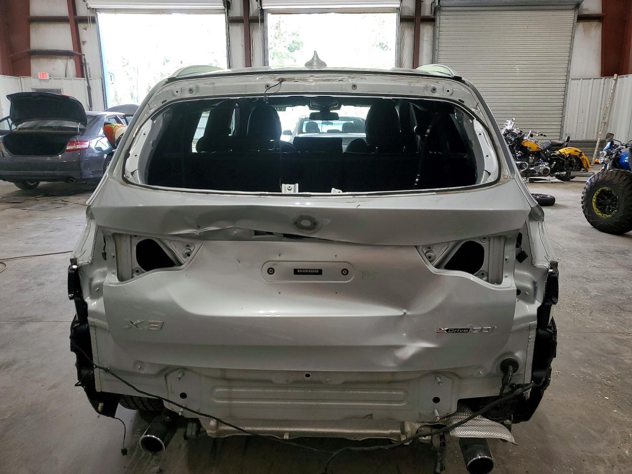 2021 BMW X3 xDrive30I - zdjęcie 6