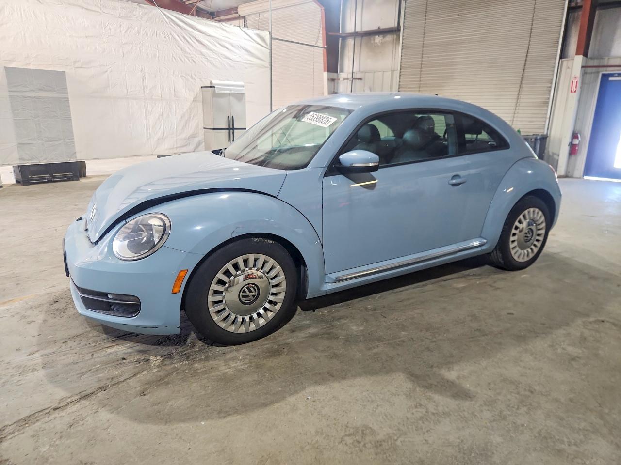2014 Volkswagen Beetle - zdjęcie główne
