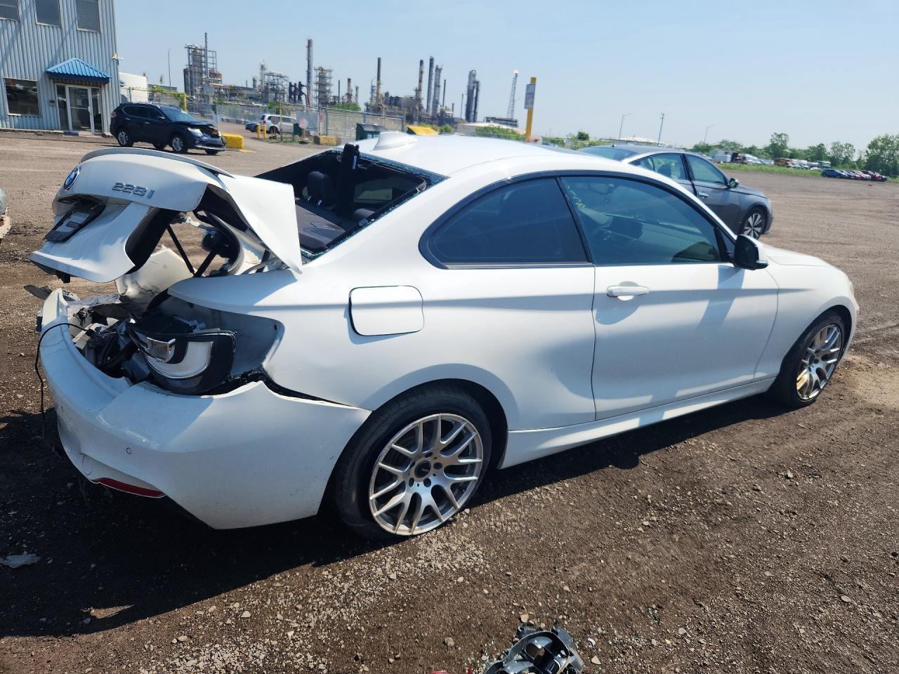 2016 BMW 228 Xi Sulev - zdjęcie 3
