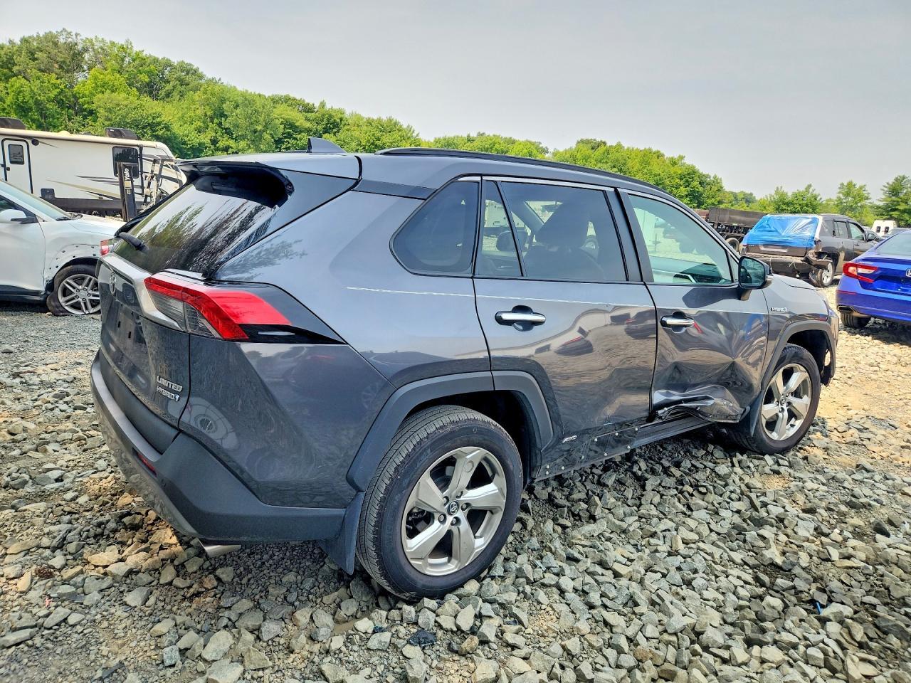 2020 Toyota Rav4 Limited - zdjęcie 3