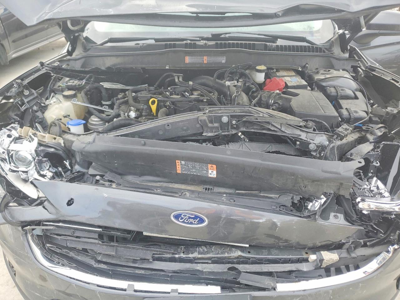 2020 Ford Fusion Se - zdjęcie 11
