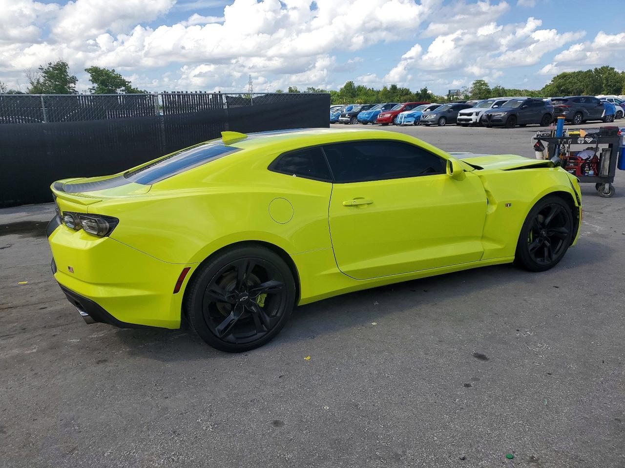 2020 Chevrolet Camaro Ls - zdjęcie 3