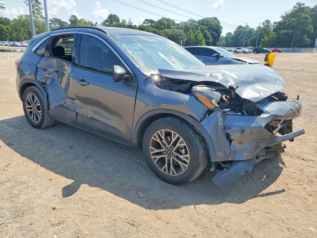 2021 Ford Escape Sel - zdjęcie 4