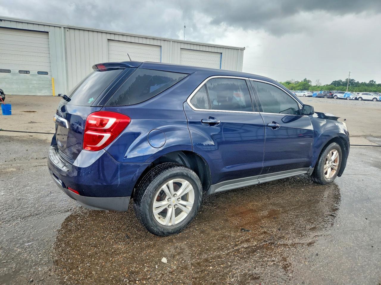 2017 Chevrolet Equinox Ls - zdjęcie 3