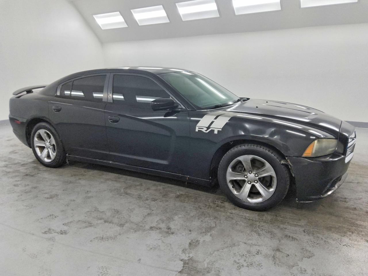 2014 Dodge Charger R - zdjęcie 4