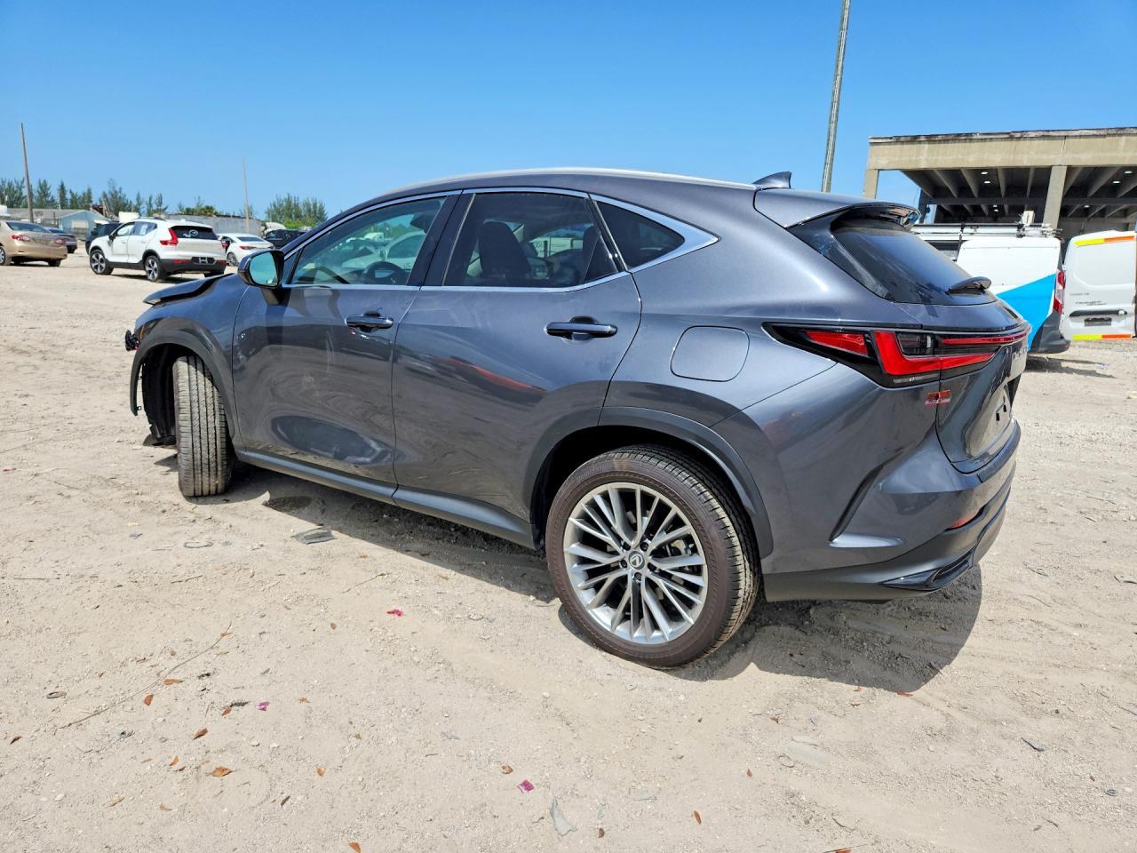 2026 Lexus Nx 350 Luxury - zdjęcie 2