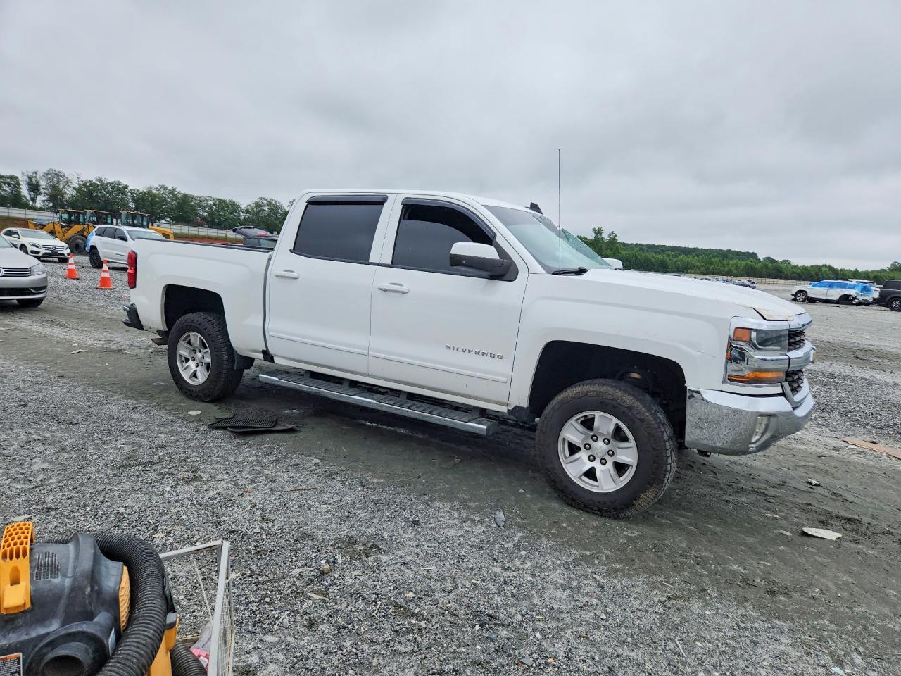2018 Chevrolet Silverado C1500 Lt - zdjęcie 4