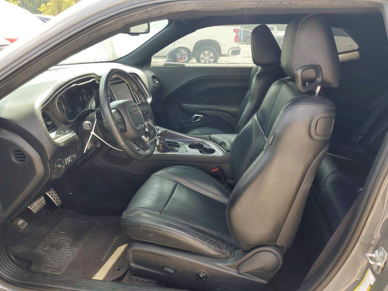 2017 Dodge Challenger Sxt - zdjęcie 7