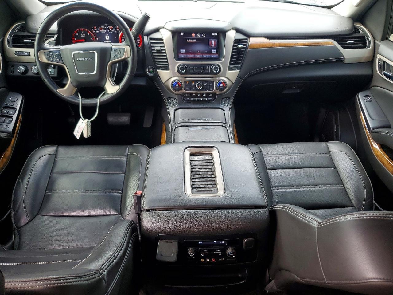 2015 GMC Yukon Denali - zdjęcie 8