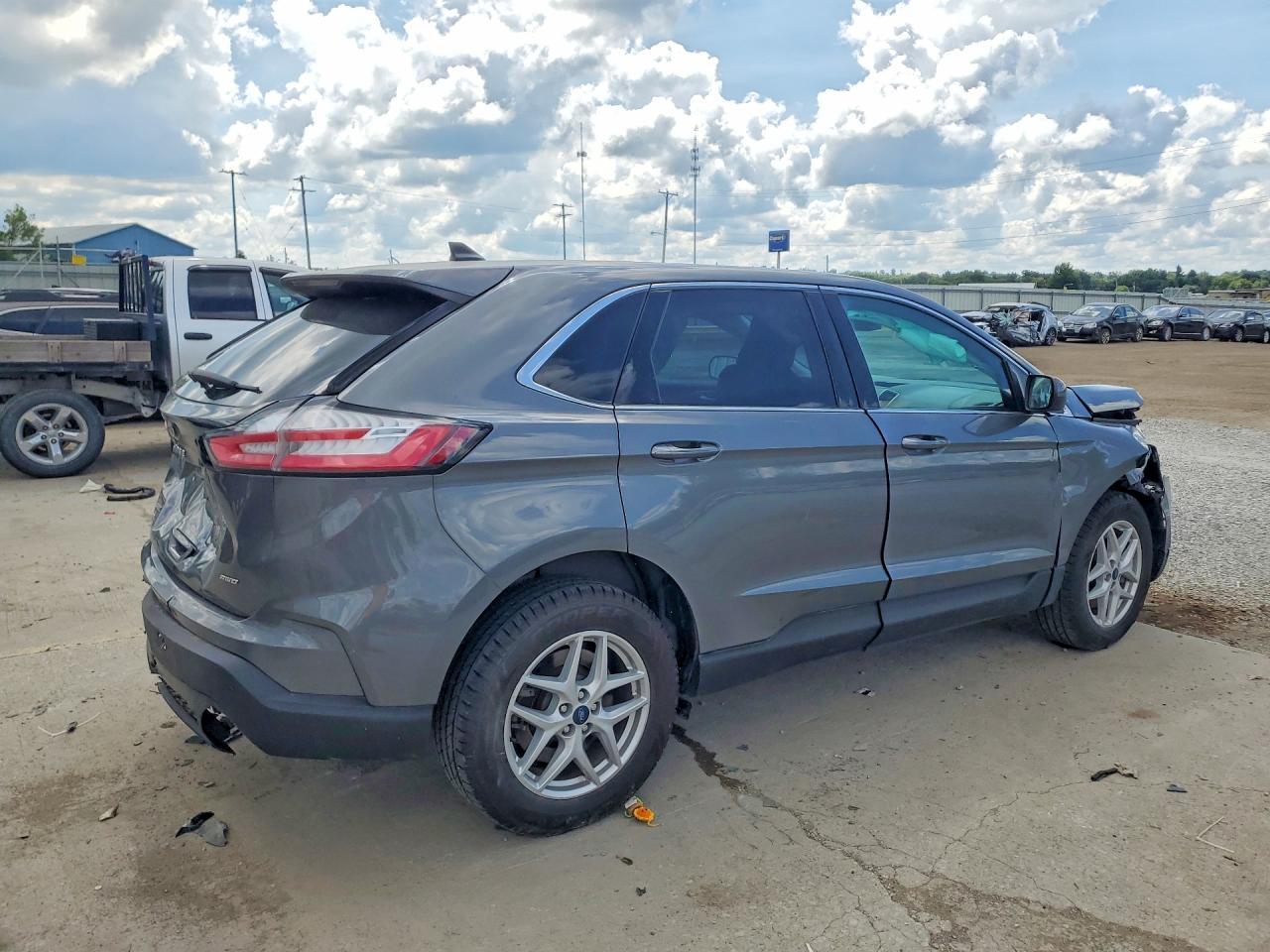 2022 Ford Edge Sel - zdjęcie 3