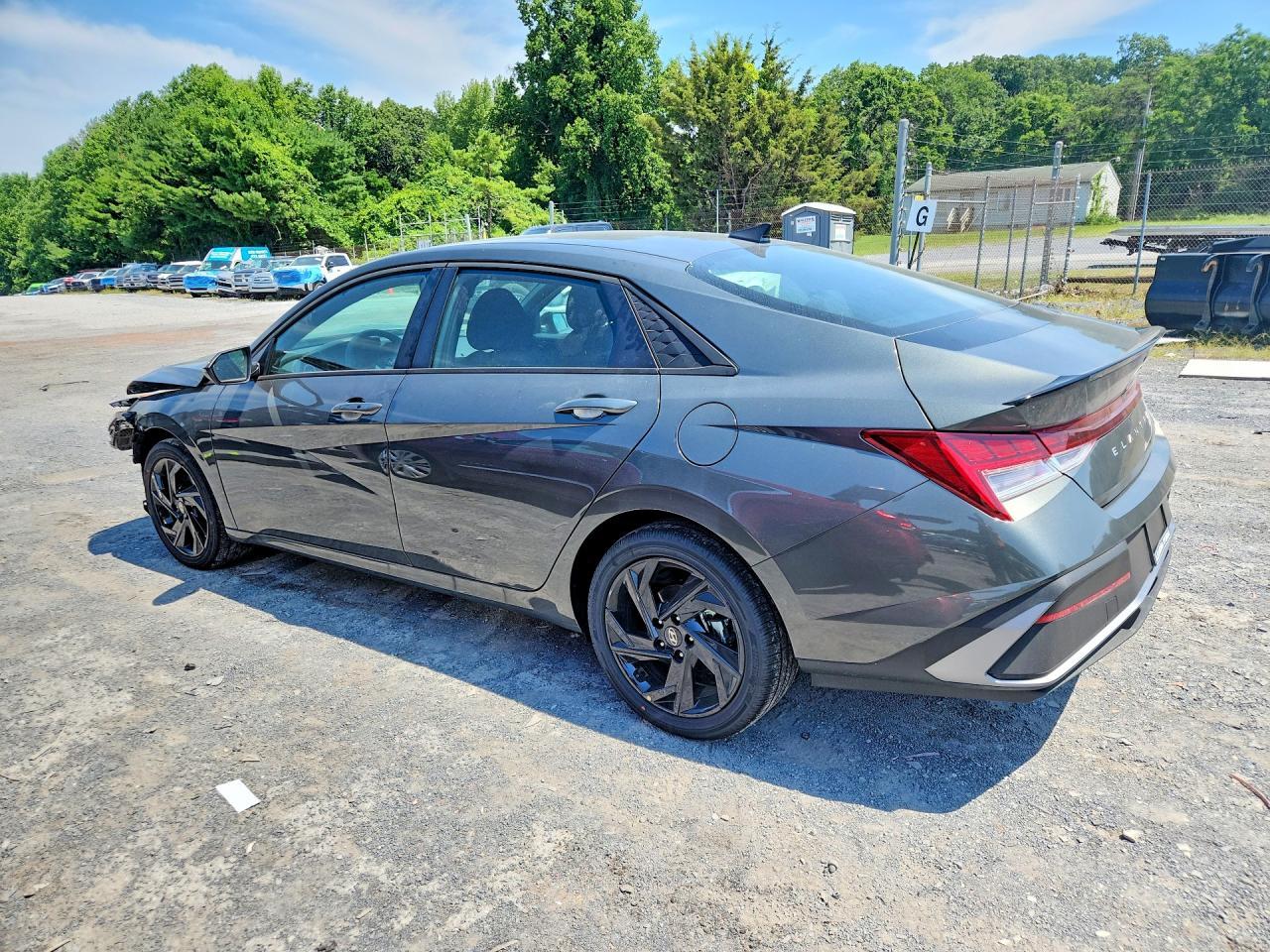 2026 Hyundai Elantra Hybrid Sel Sport - zdjęcie 2