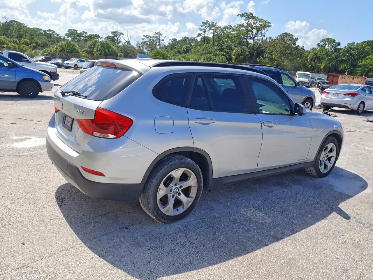 2015 BMW X1 Sdrive28I - zdjęcie 3