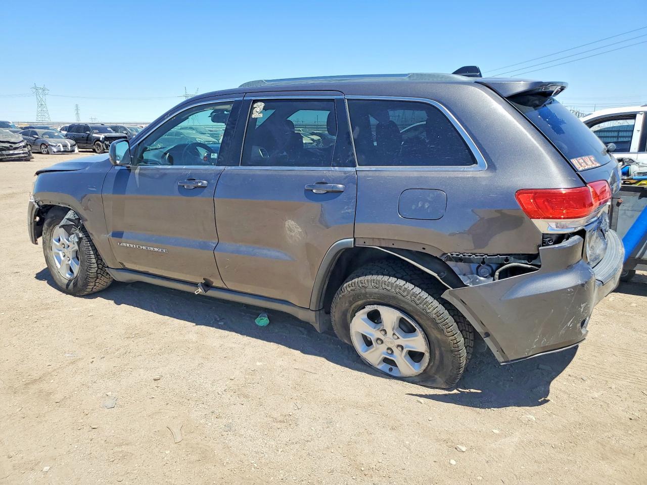 2015 Jeep Grand Cherokee Laredo - zdjęcie 2