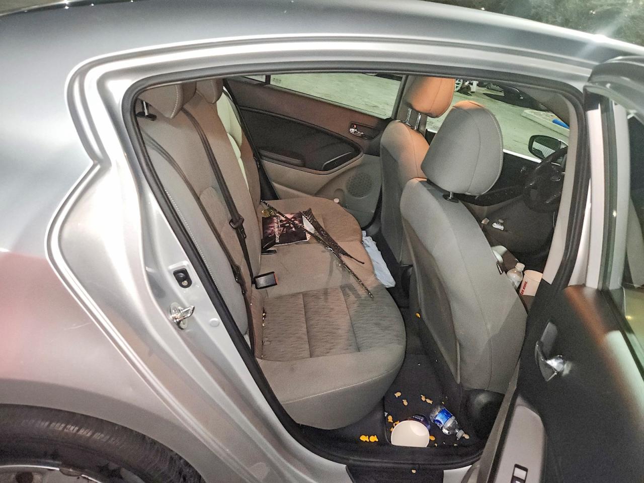 2015 Kia Forte Gl(Middle-Low Grade) - zdjęcie 11