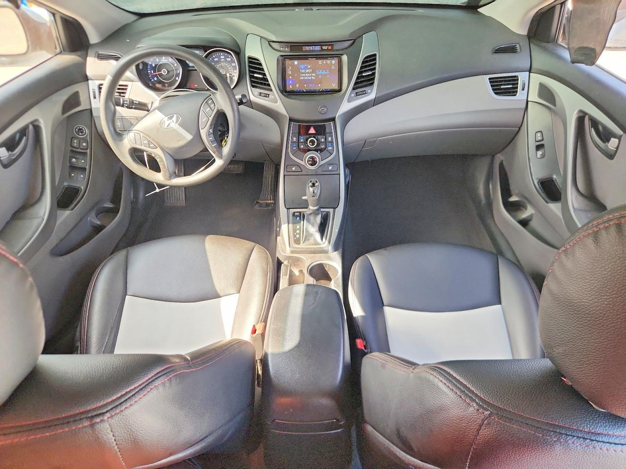 2014 Hyundai Elantra Se - zdjęcie 8