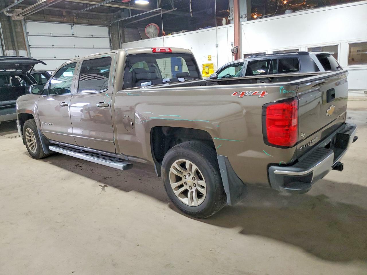 2015 Chevrolet Silverado K1500 Lt - zdjęcie 2