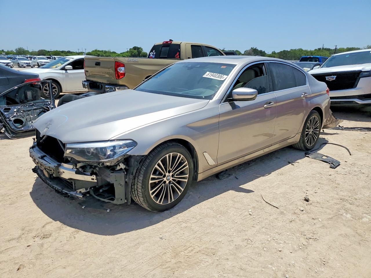 2019 BMW 540 I - zdjęcie główne