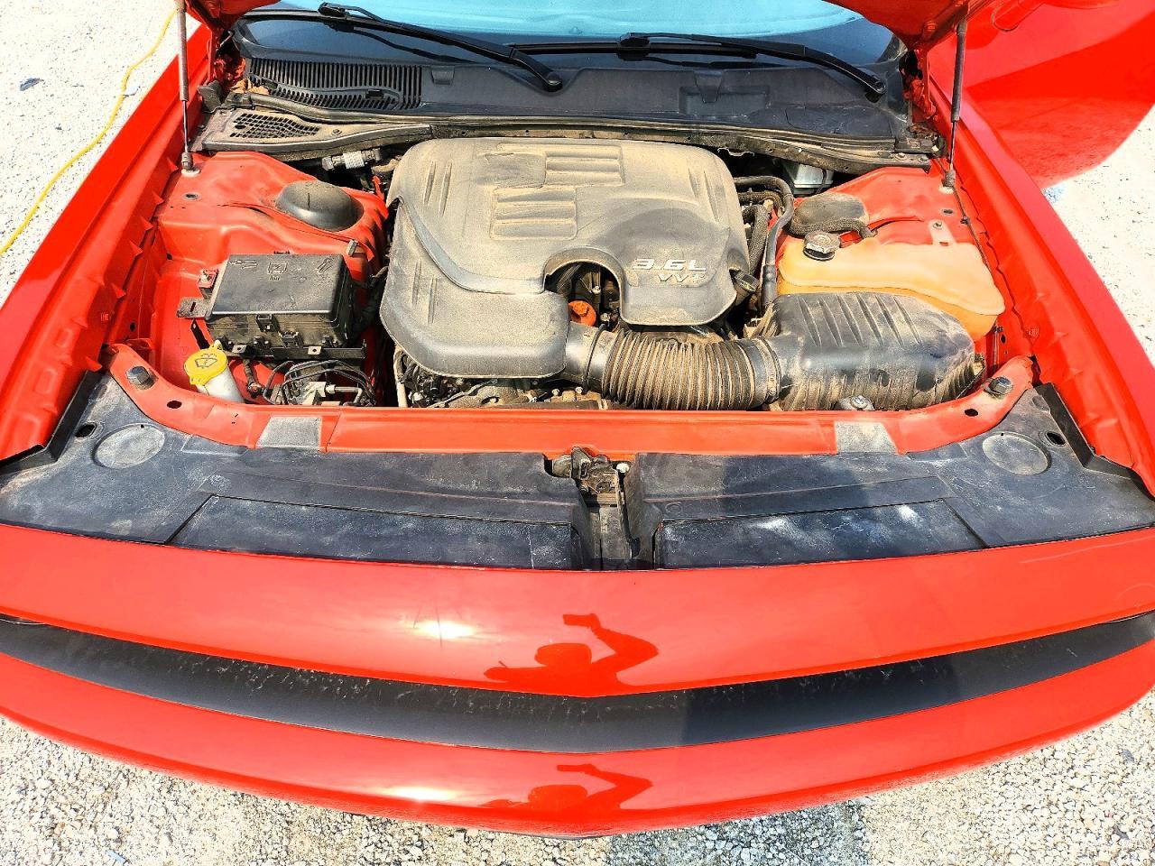 2016 Dodge Challenger Sxt - zdjęcie 11