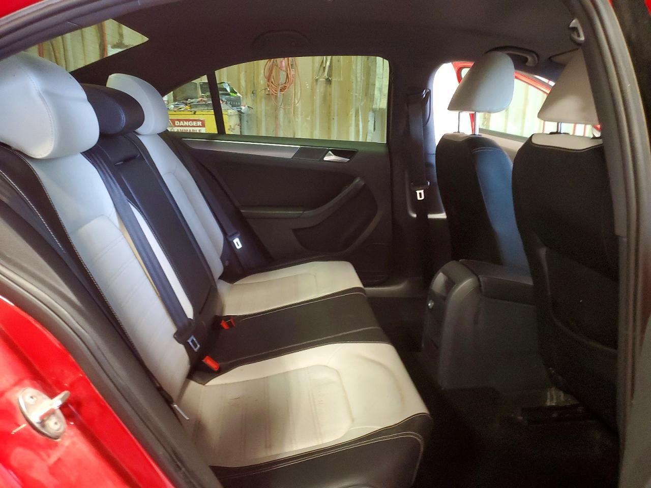 2017 Volkswagen Jetta Sport - zdjęcie 10