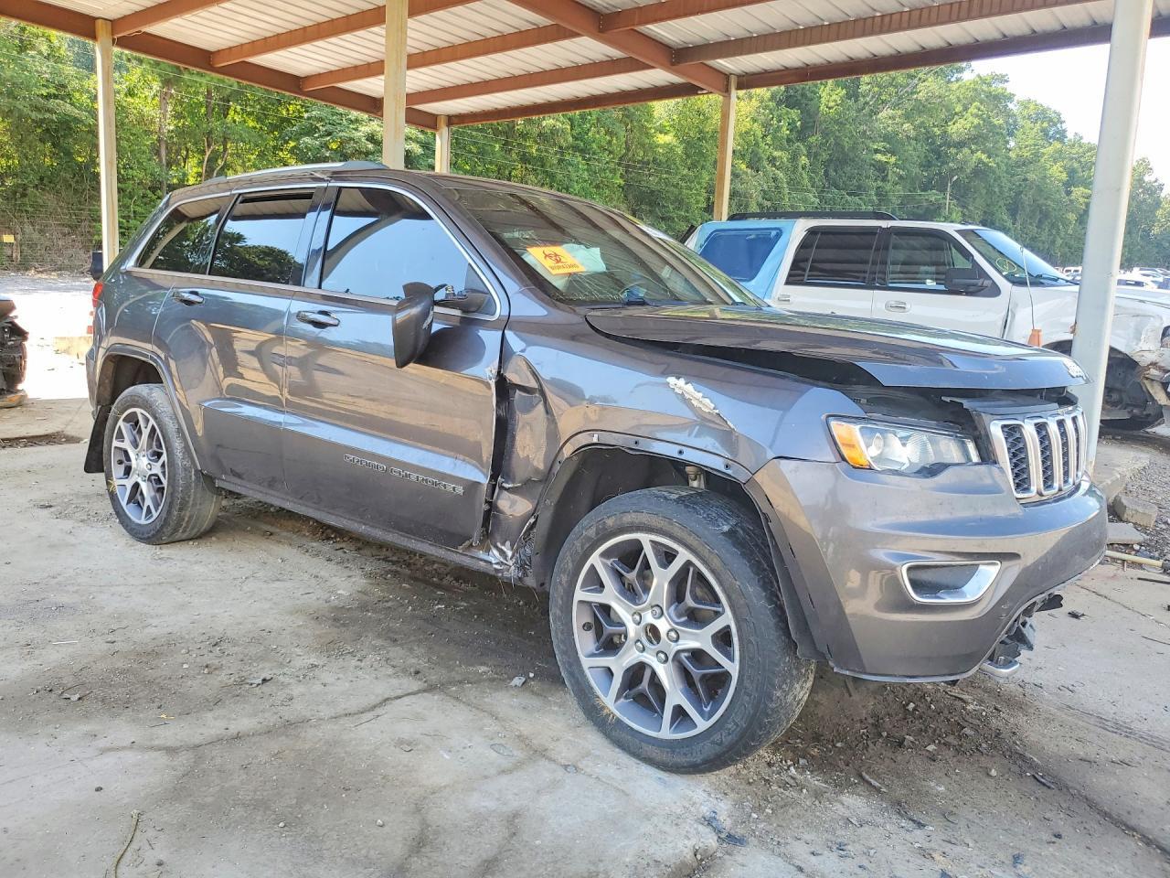2018 Jeep Grand Cherokee Limited - zdjęcie 4