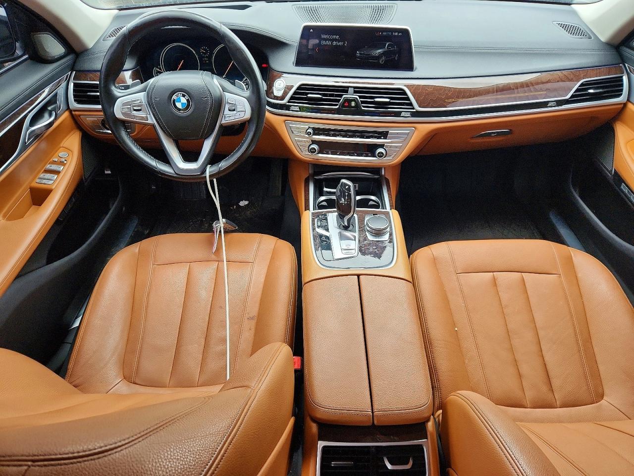 2018 BMW 740 Xi - zdjęcie 8