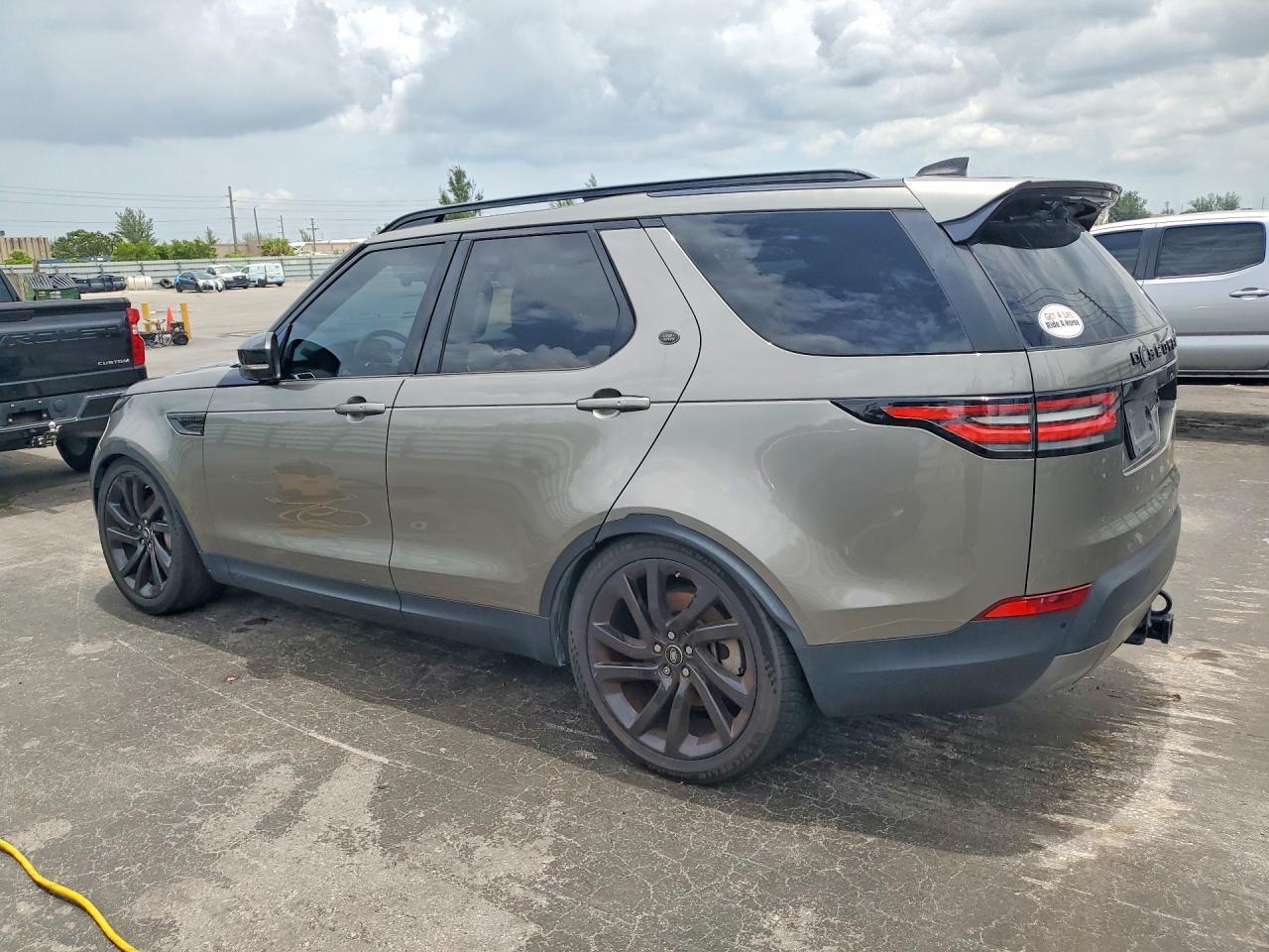 2018 Land Rover Discovery Hse Luxury - zdjęcie 2