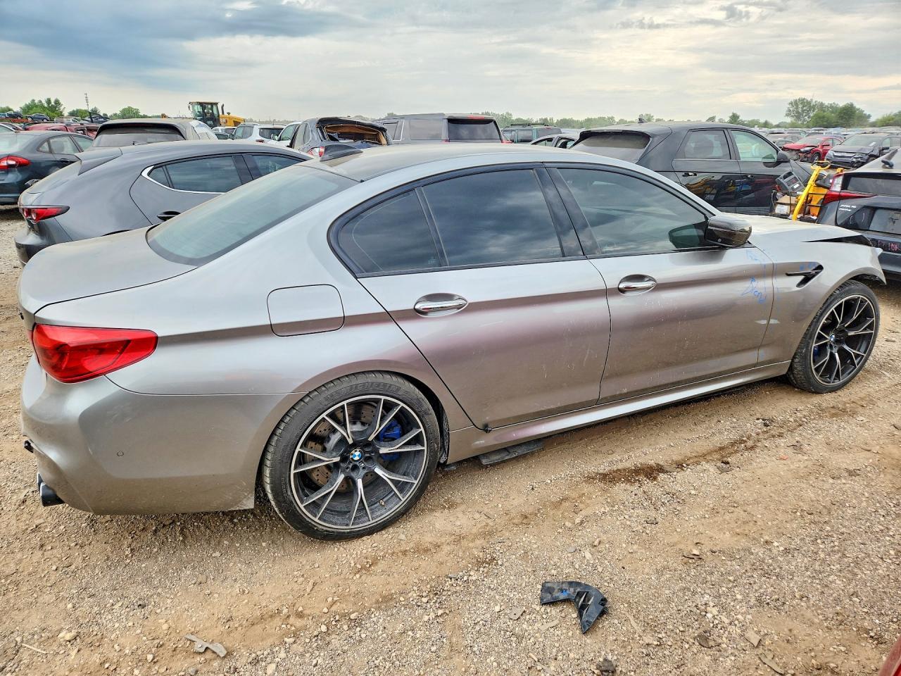 2018 BMW M5 - zdjęcie 3