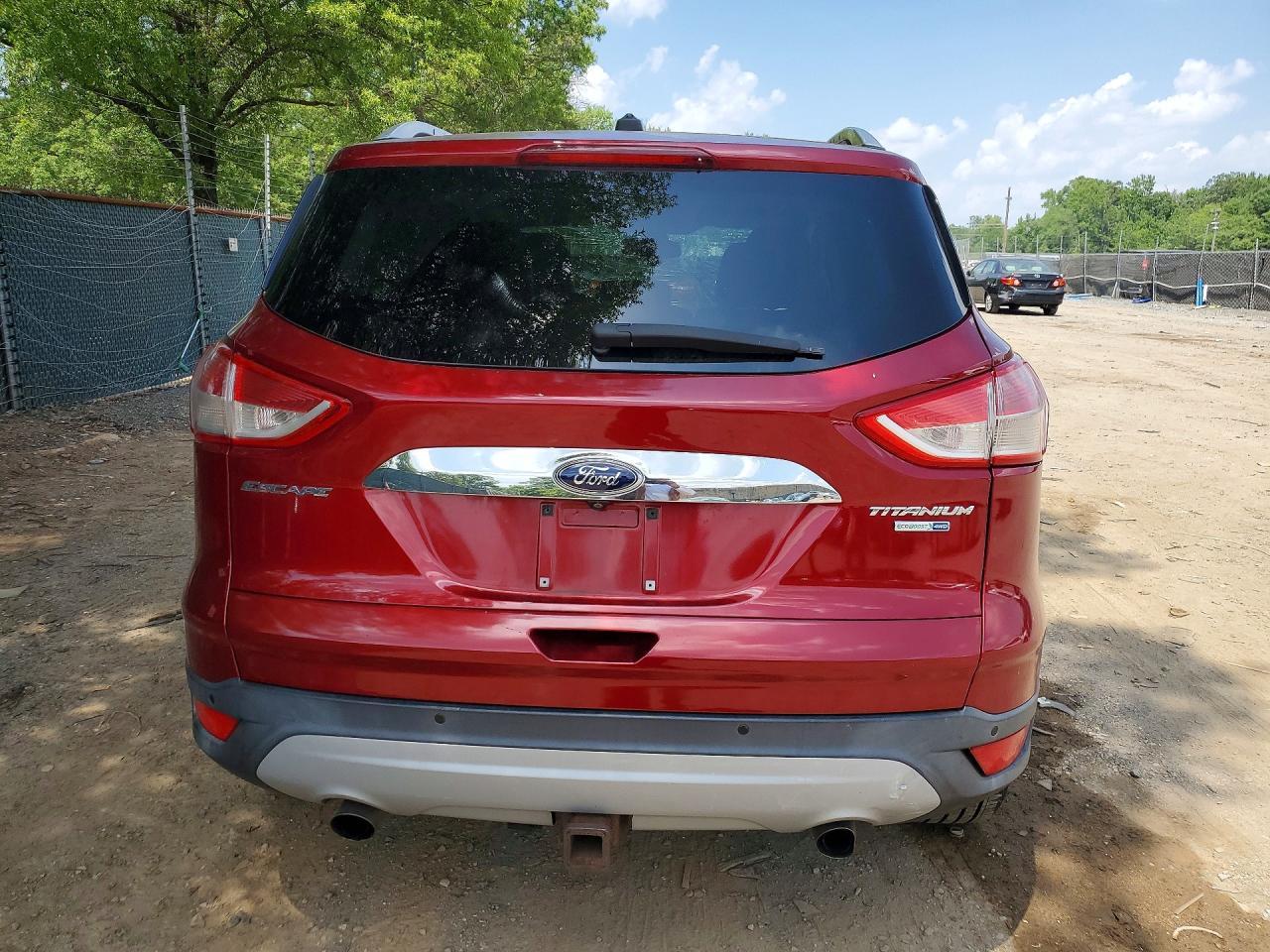 2014 Ford Escape Titanium - zdjęcie 6