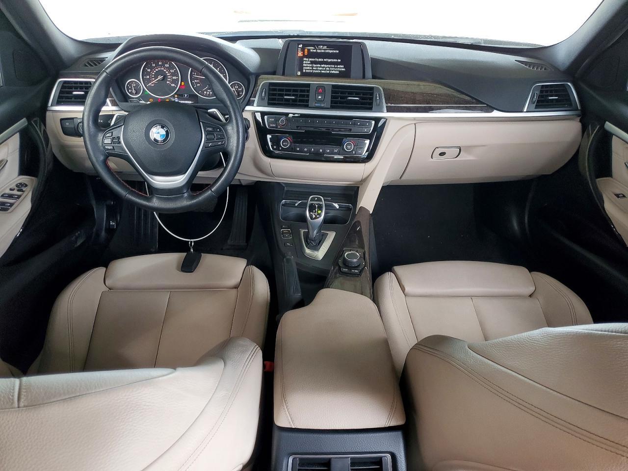 2017 BMW 330 I - zdjęcie 8