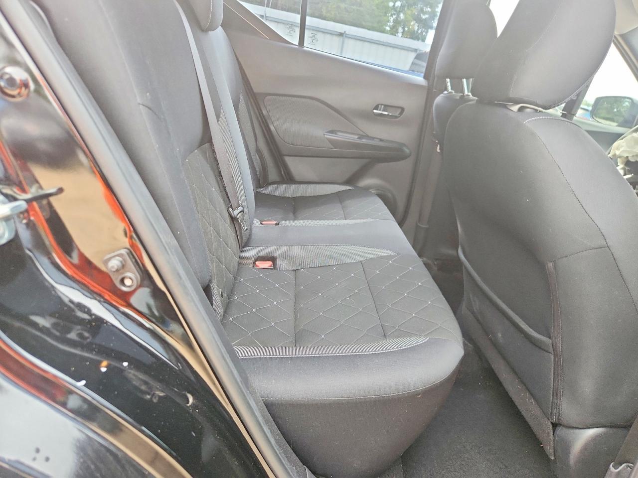 2019 Nissan Kicks Sv - zdjęcie 11