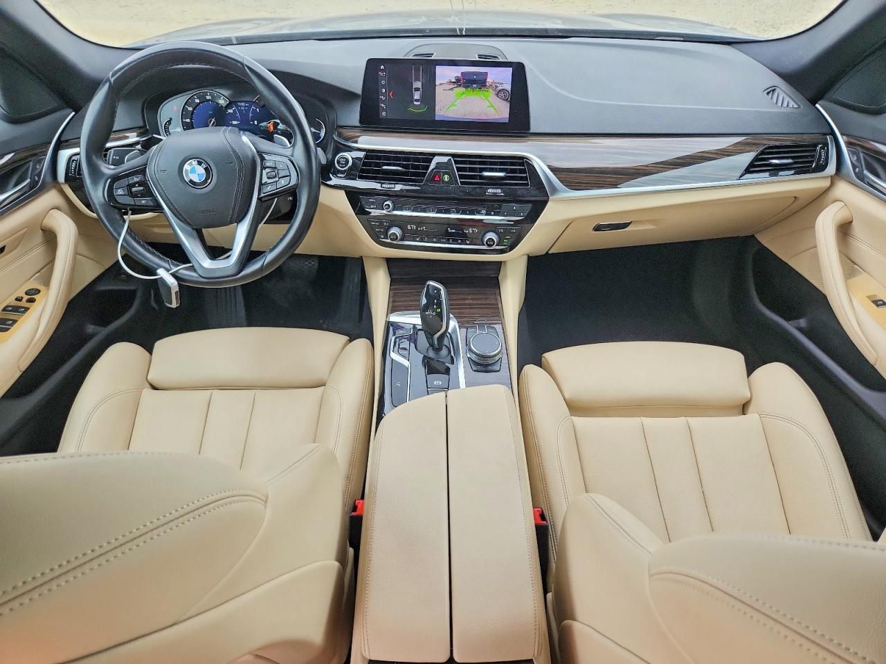 2019 BMW 530 I - zdjęcie 8