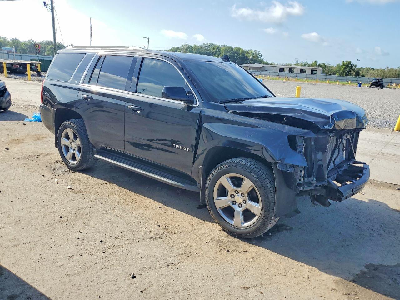 2015 Chevrolet Tahoe K1500 Lt - zdjęcie 4