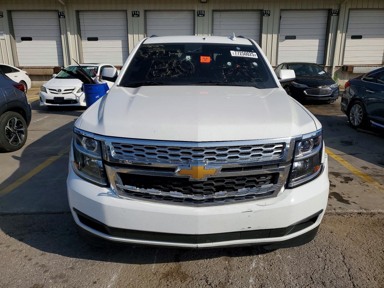 2015 Chevrolet Tahoe - zdjęcie 5