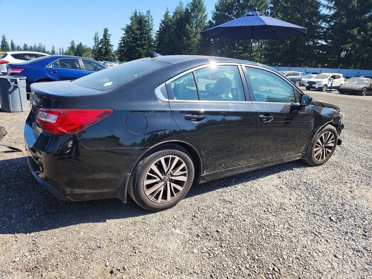 2018 Subaru Legacy 2.5I Premium - zdjęcie 3