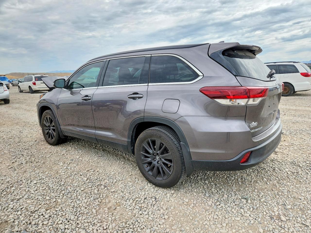 2019 Toyota Highlander Se - zdjęcie 2