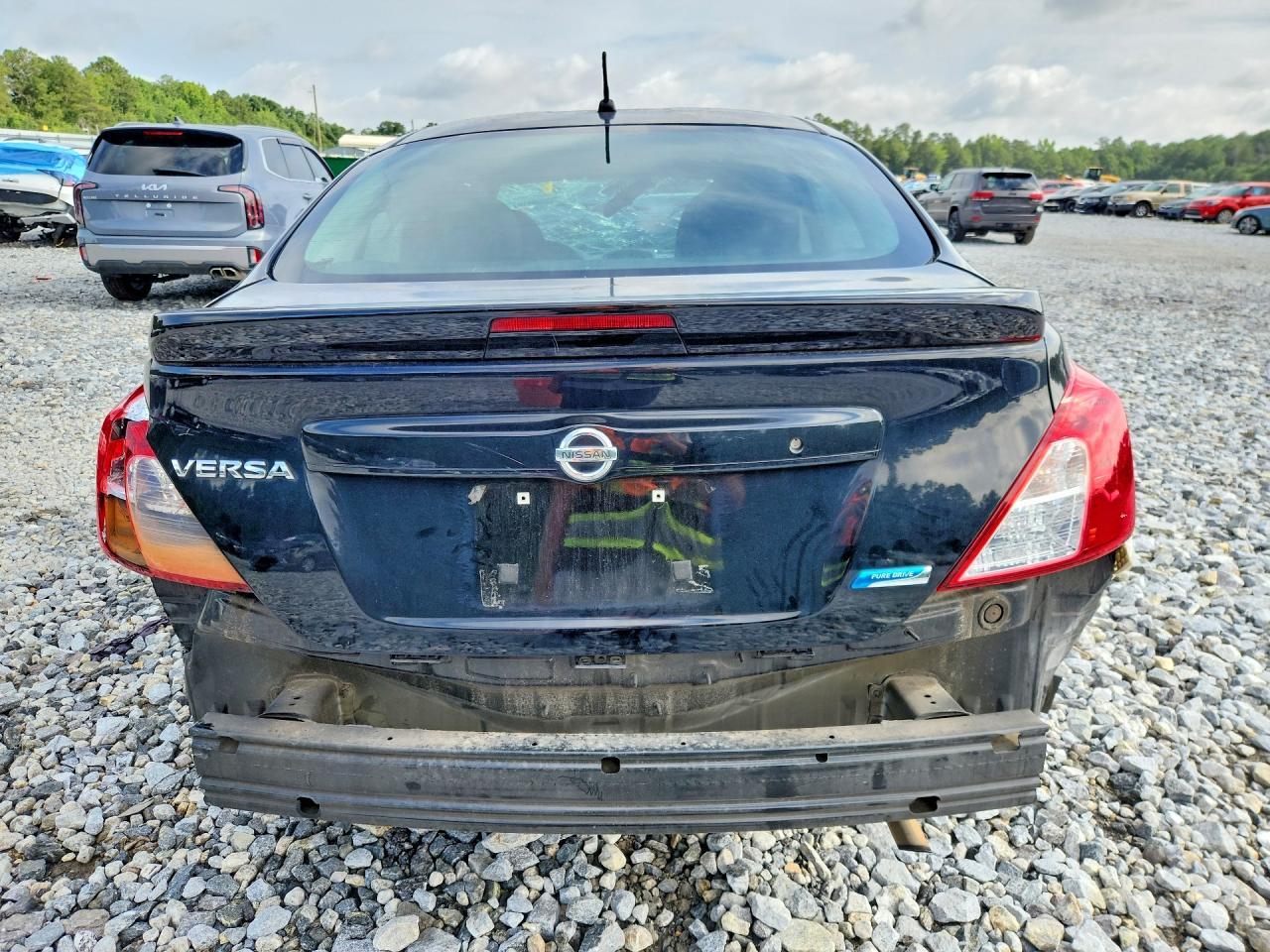 2015 Nissan Versa 1.6 S Plus - zdjęcie 6