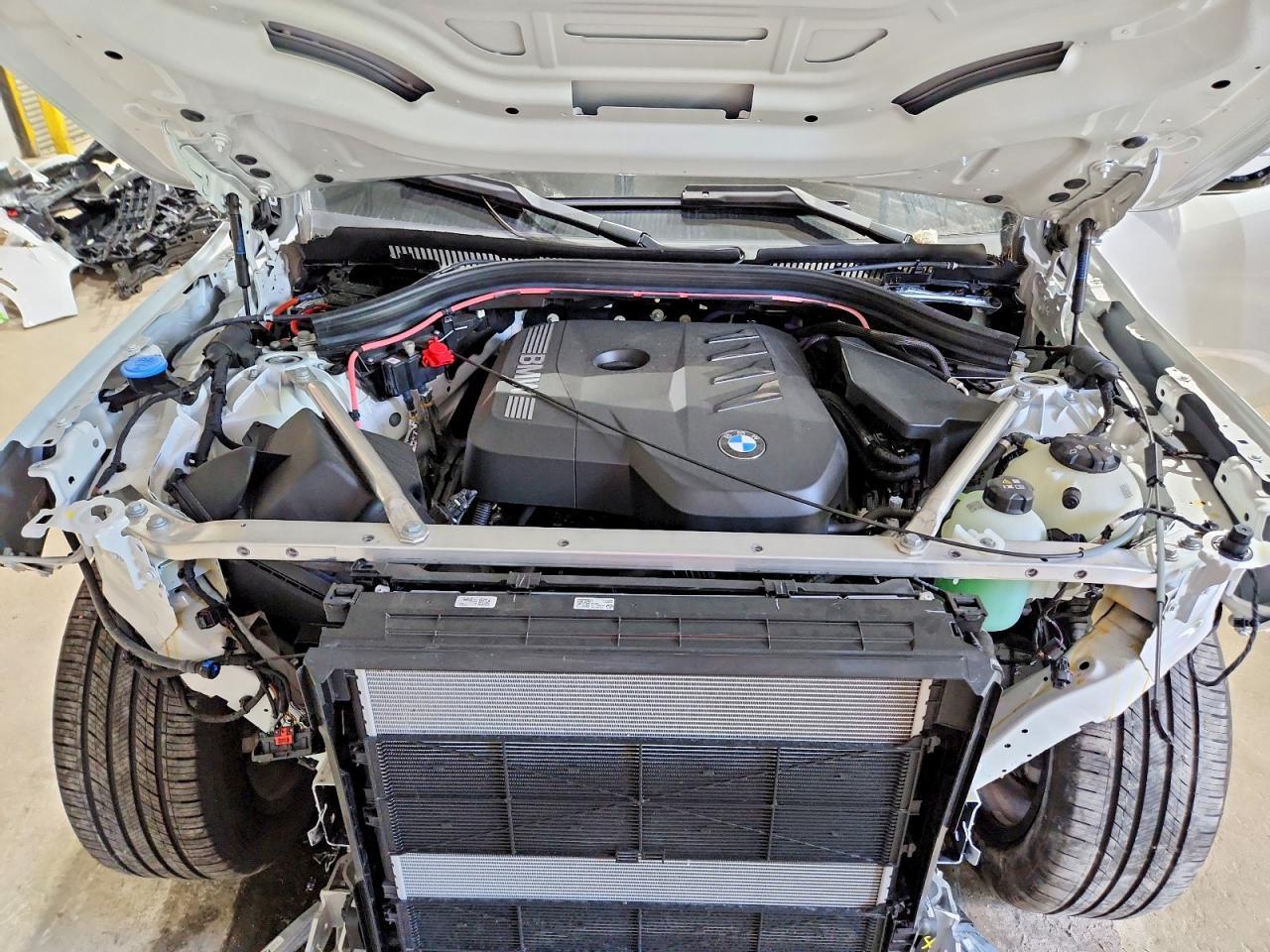 2025 BMW X3 30 xDrive - zdjęcie 12