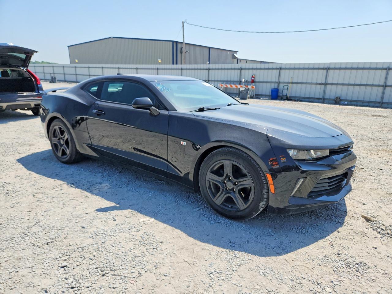 2017 Chevrolet Camaro Lt - zdjęcie 4