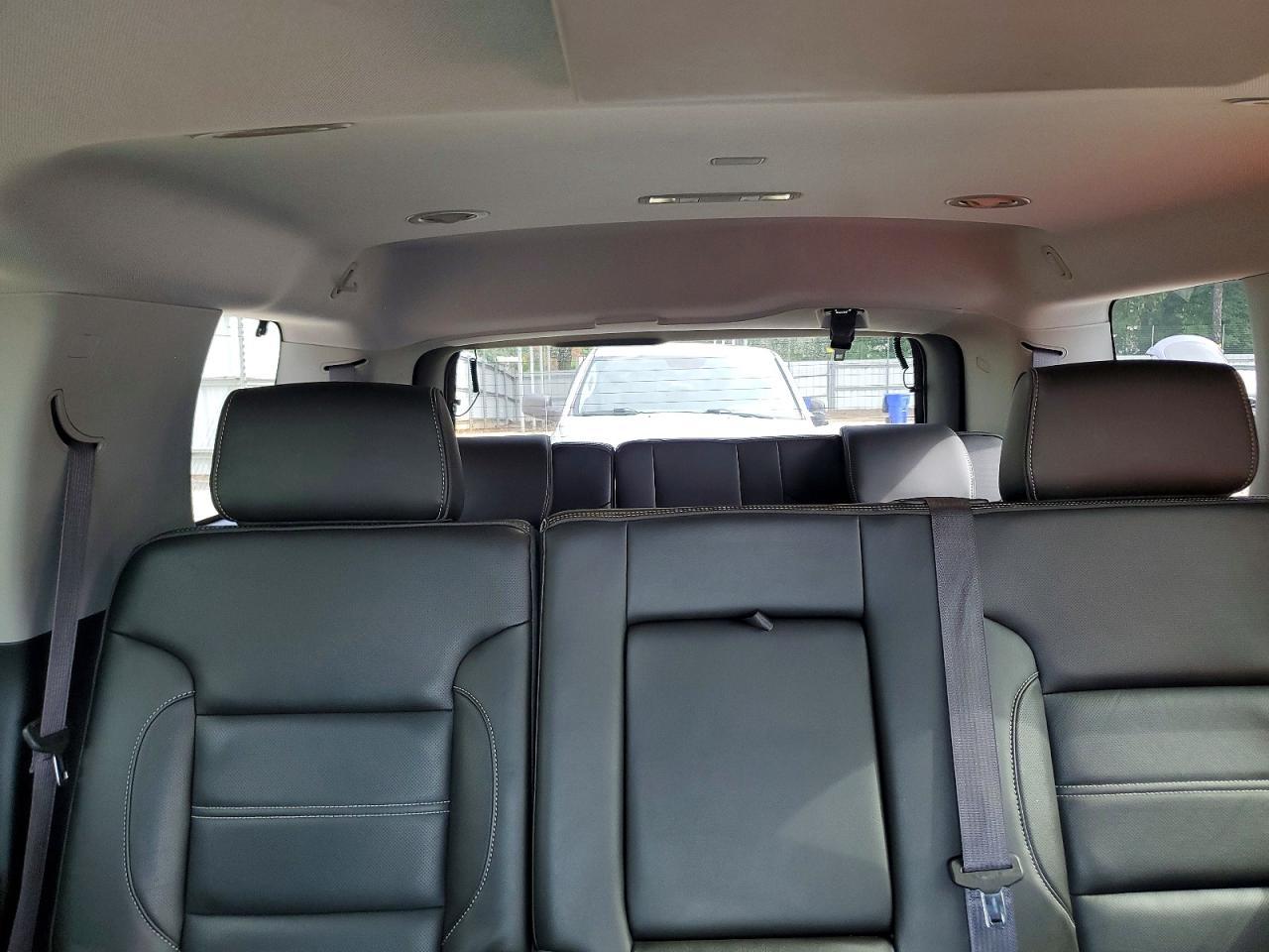 2015 GMC Yukon Denali - zdjęcie 10