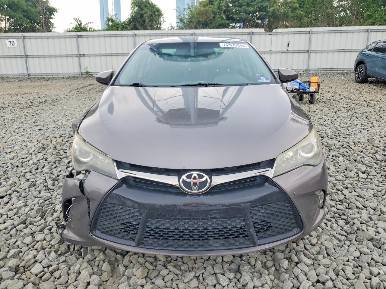 2015 Toyota Camry Se - zdjęcie 5