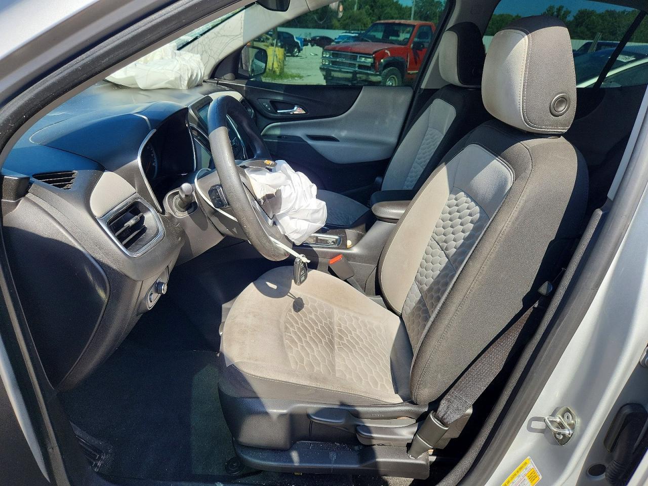 2018 Chevrolet Equinox Ls - zdjęcie 7