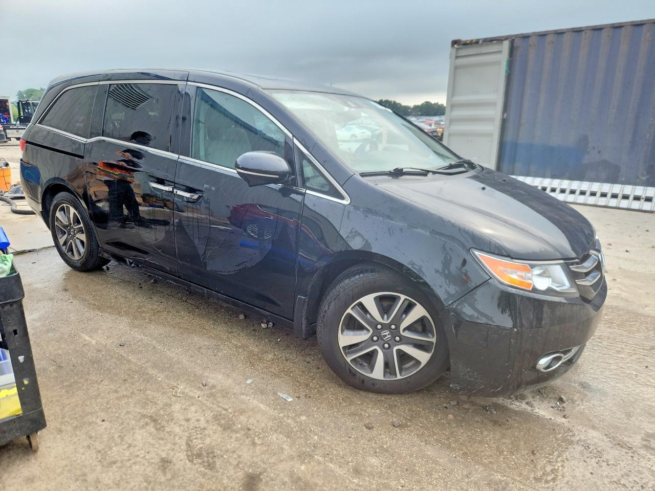2016 Honda Odyssey Touring - zdjęcie 4