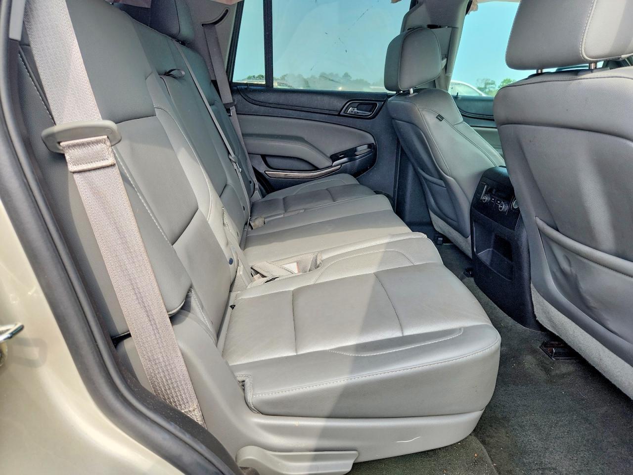 2015 Chevrolet Tahoe C1500 Lt - zdjęcie 11