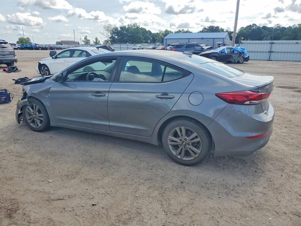 2018 Hyundai Elantra Sel - zdjęcie 2